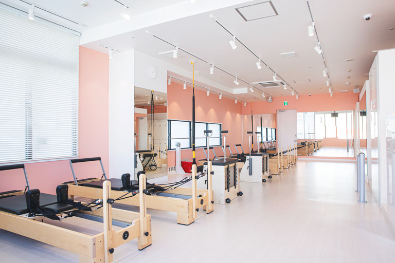 URBAN CLASSIC PILATES 荻窪の公式掲載写真