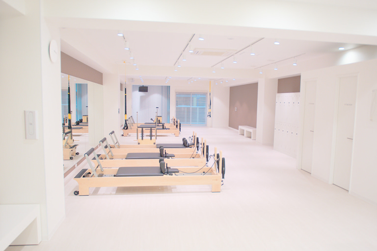 URBAN CLASSIC PILATES 天満橋の公式掲載写真