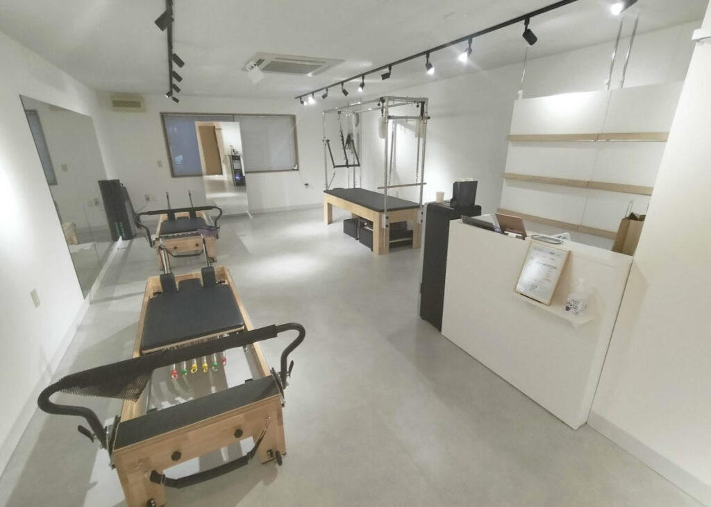 ピラティススタジオ『ルルト』盛岡店スタジオ内観