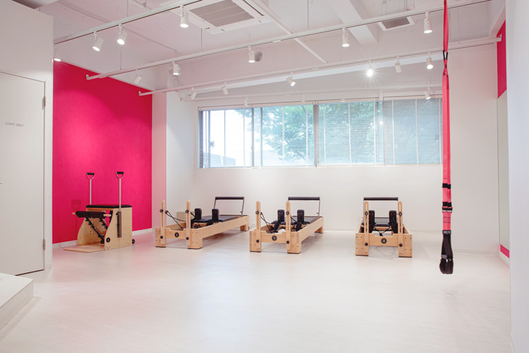 URBAN CLASSIC PILATES 中野坂上の公式掲載写真