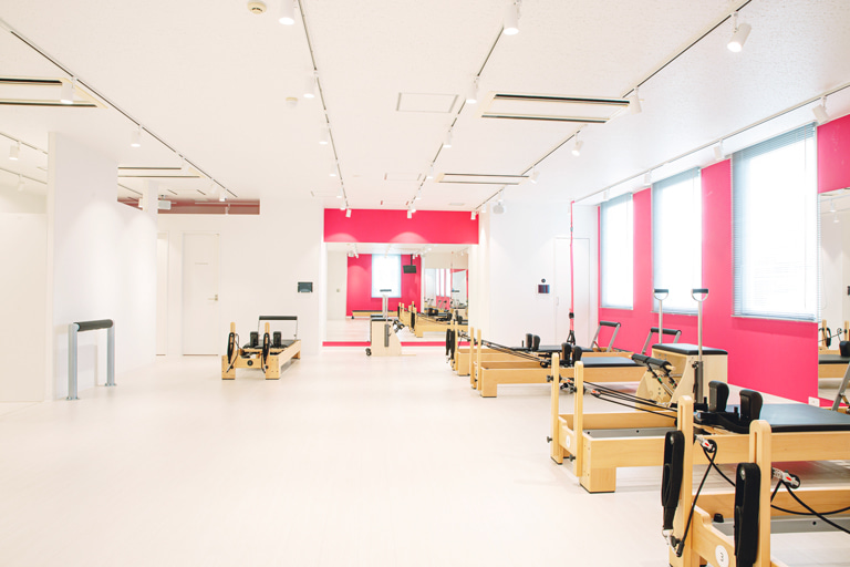 URBAN CLASSIC PILATES 蒲田の公式掲載写真